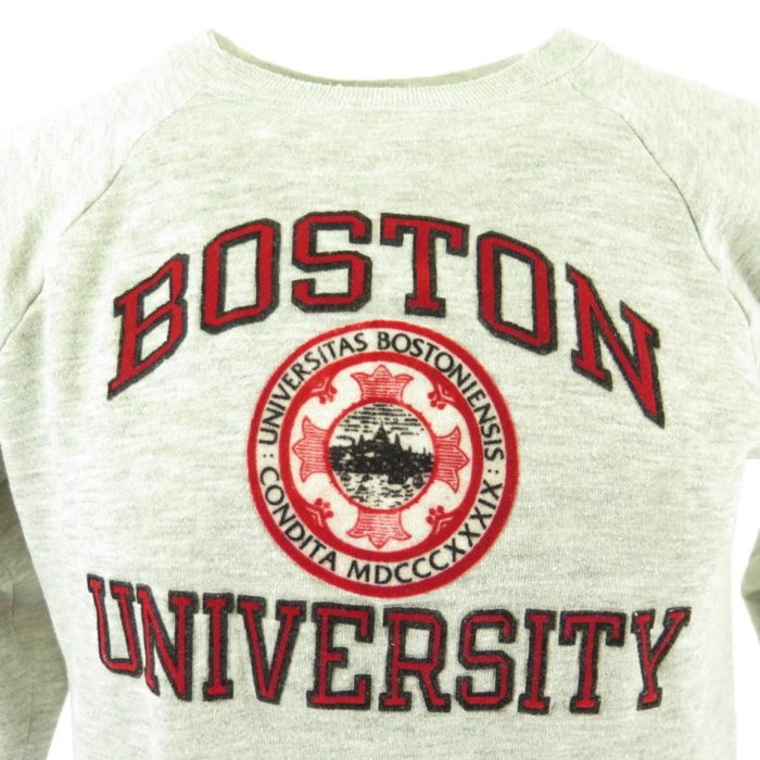 80s-champion-boston-university-sweatshirt-I01C-2