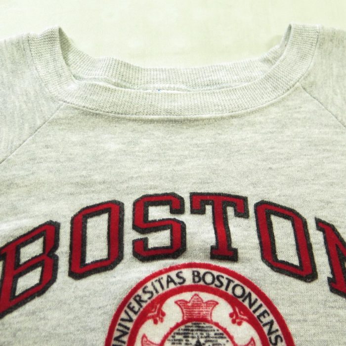 80s-champion-boston-university-sweatshirt-I01C-8