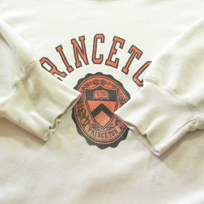 80s-champion-princeto-university-sweatshirt-H97U-10