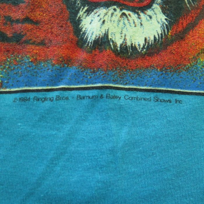 80s-ringling-brothers-barnum-bailey-t-shirt-I01P-6