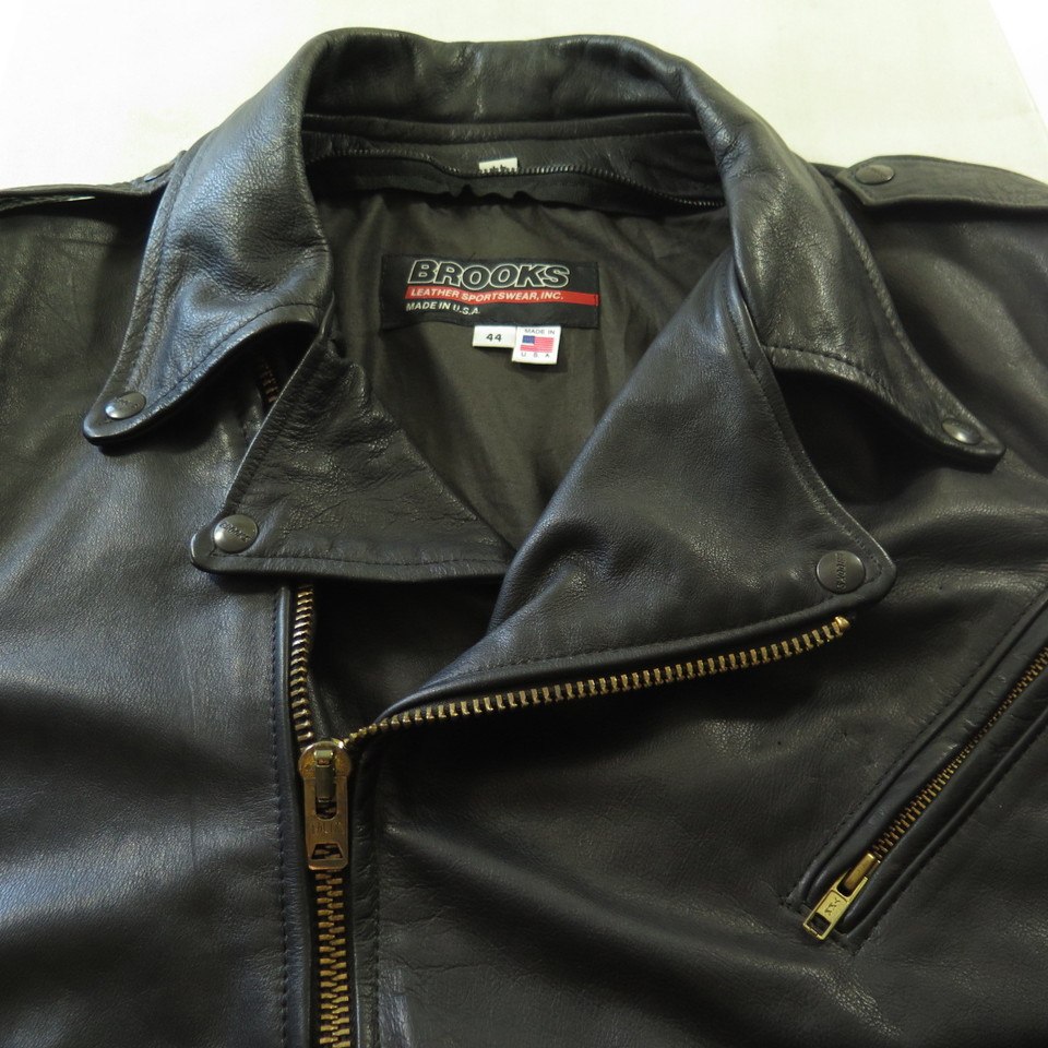 Vintage 80s Brooks Motorcycle Biker Leather Jacket Mens 44 W Belt