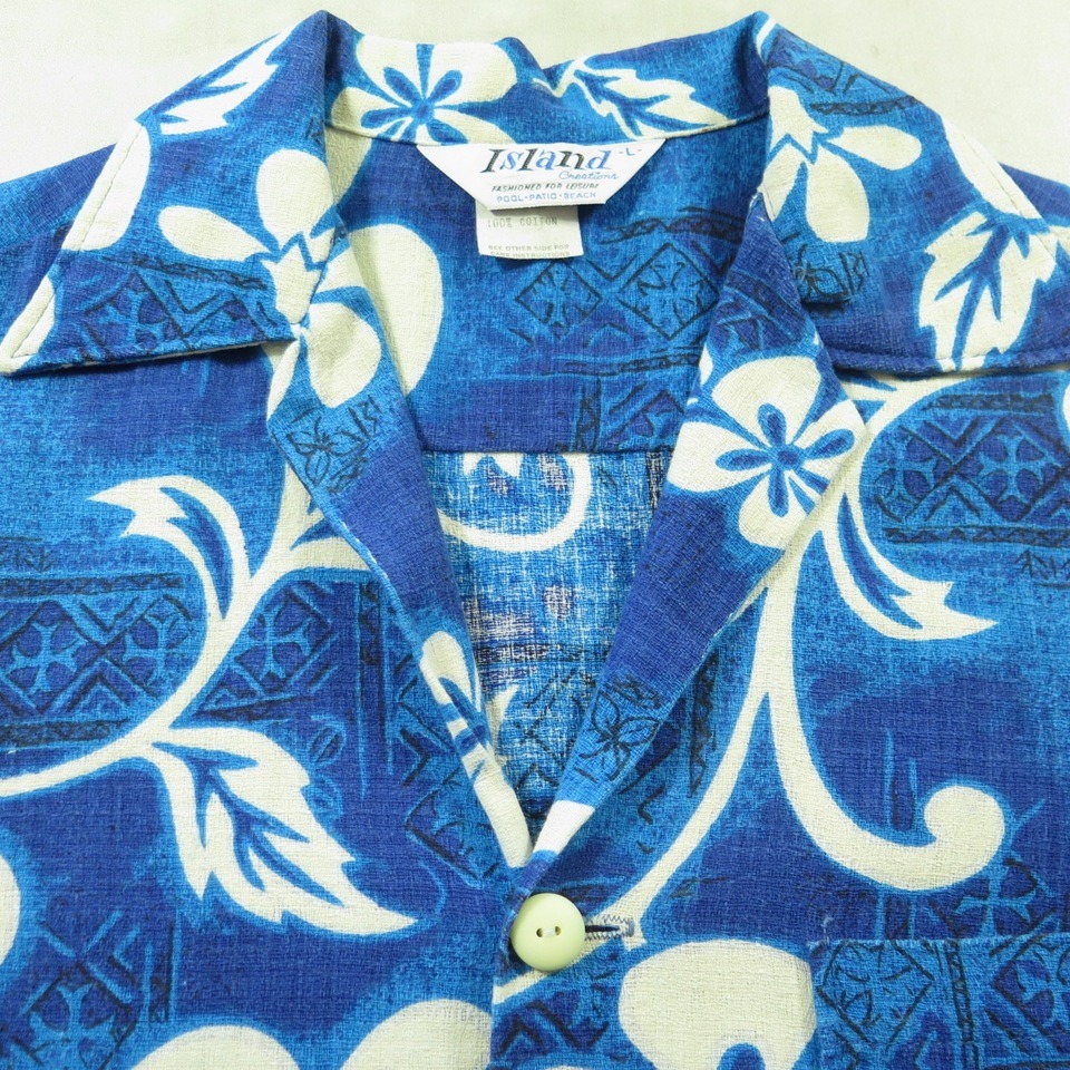 Vintage 80s Hawaiian Shirt Large Blue Flowers Relax | The Clothing Vault