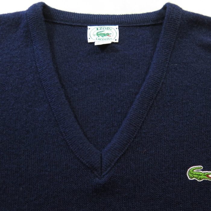 lacoste-blue-sweater-I06S-6