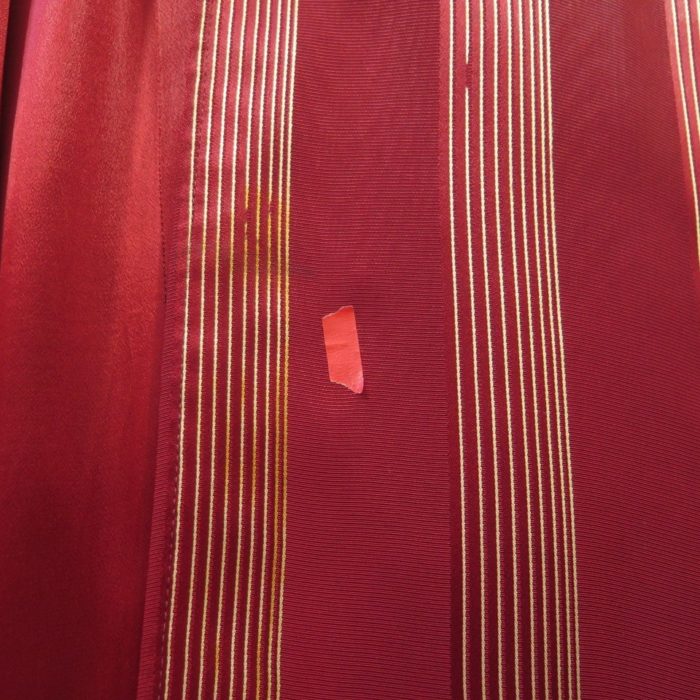 mens-red-robe-striped-I06W-10