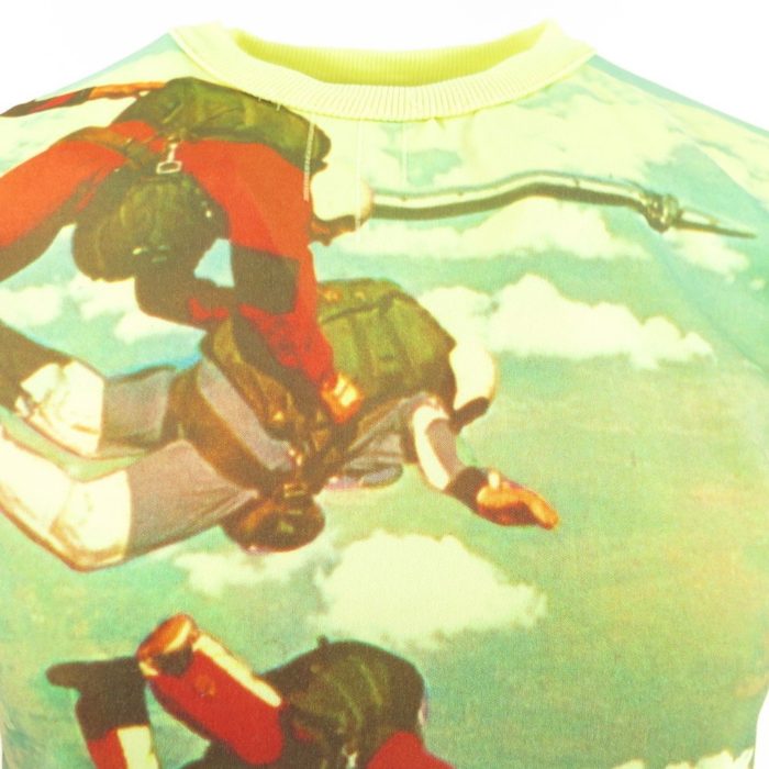 sky-diving-t-shirt-I11L-2