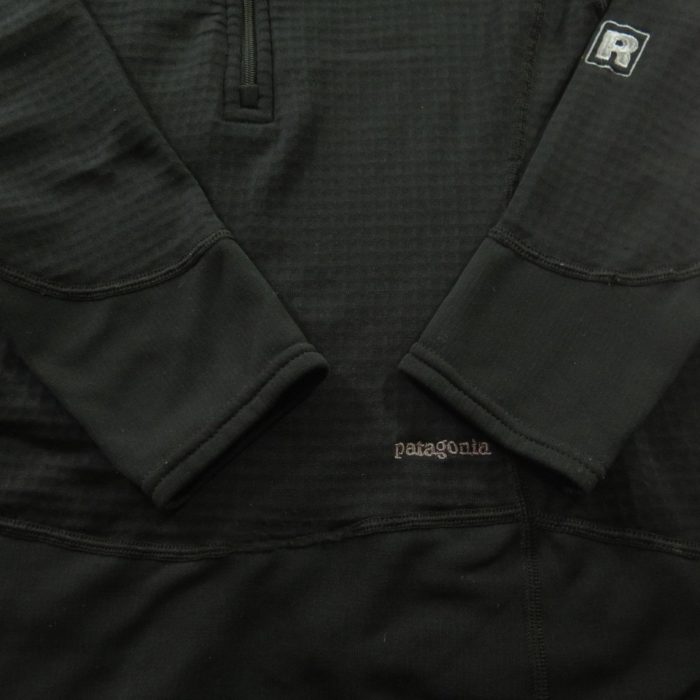 patagonia-black-light-jacket-I16W-6