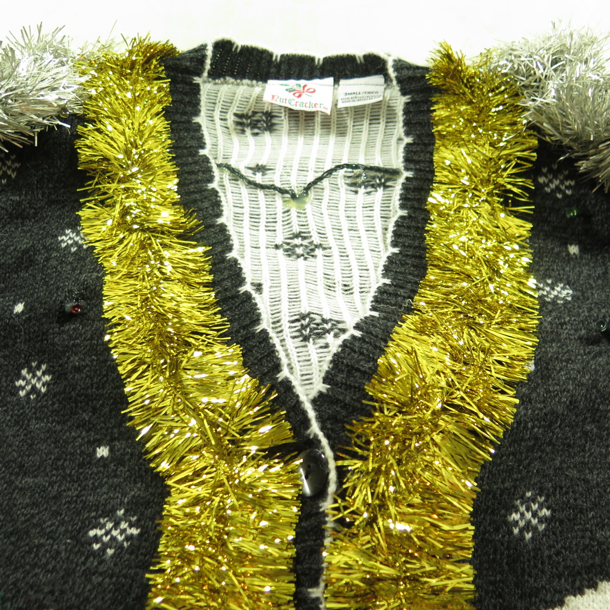 light-up-ugly-sweater-I18C-7