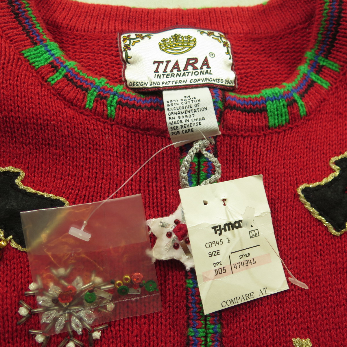 ugly-dog-red-sweater-nwt-I18I-7-1