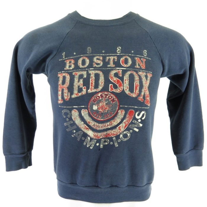 80s-champion-blue-bar-red-sox-sweatshirt-H86F-1