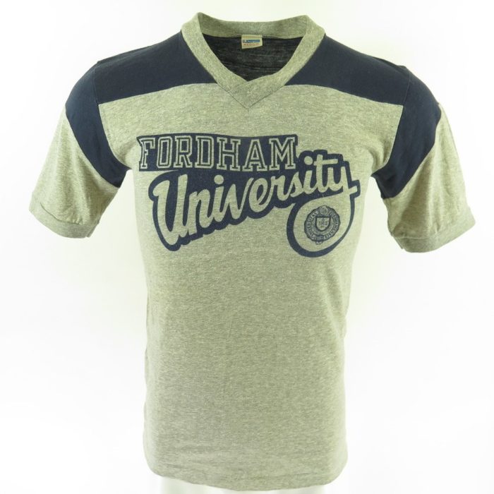 70s-champion-blue-bar-university-t-shirt-H76P-1
