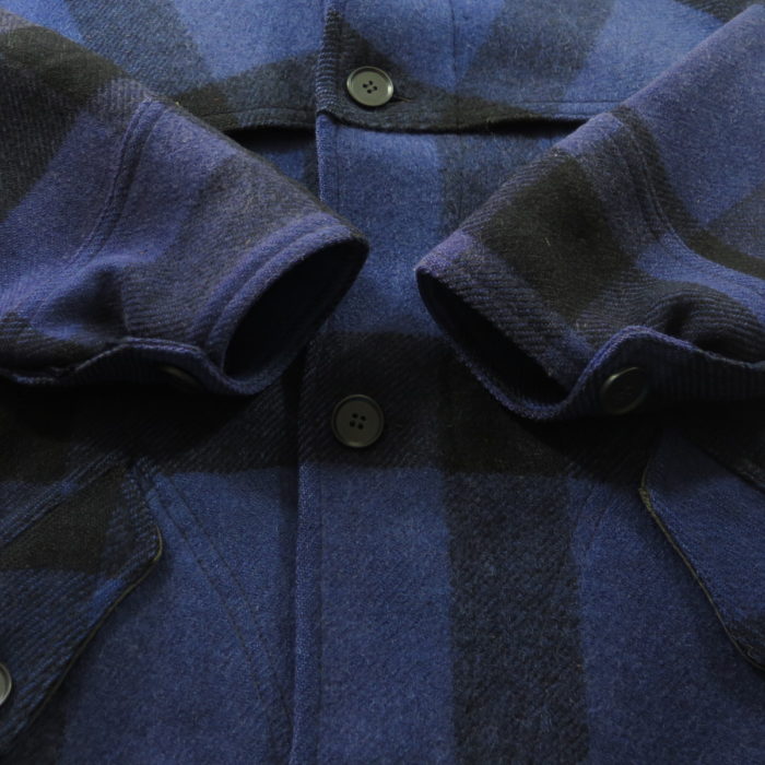 blue-mackinaw-hunting-plaid-coat-I16M-9