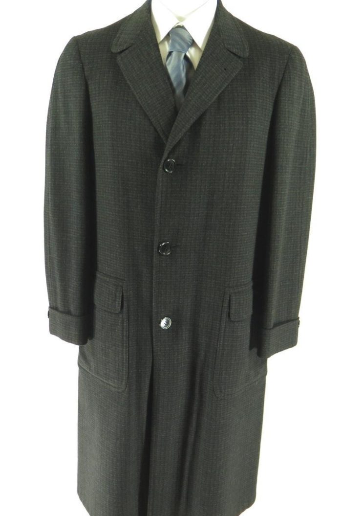 Crossland-overcoat-wool-stripe-H26J-1-1